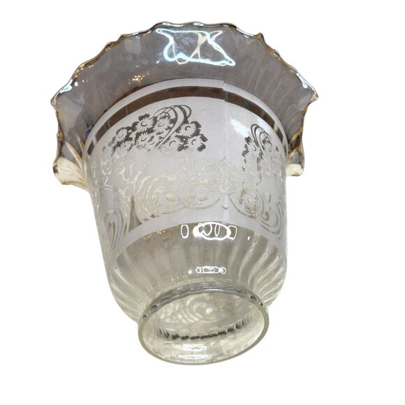 Vintage Replacement Etched Glass Light Shade With Ruffled Edge - Picture 7 of 8